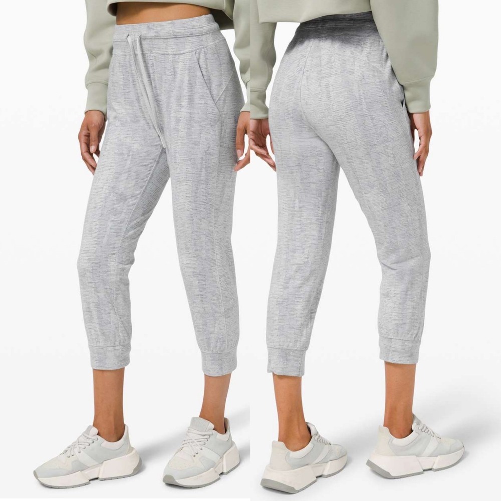 Lululemon Ready To Rulu Joggers Grey Crop Pants Womens Size 10 Style LW6BN3S Run